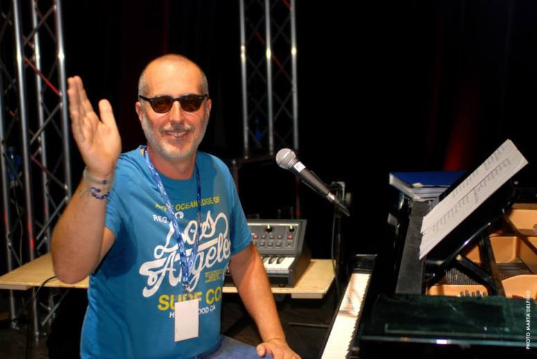 1380375_552168398164805_912885770_n